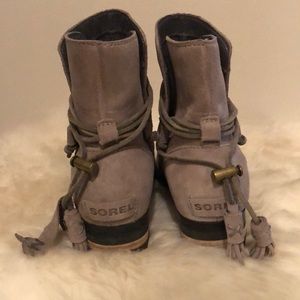 Sorel Women’s Farrah boot